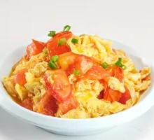 Tomato and Egg Stir-Fry