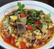 Spicy Sour Chicken Offal Noodles