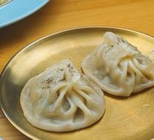 Thin-skinned steamed bun