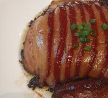 Handmade Braised Pork in Flatbread