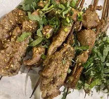 Charcoal-grilled Beef with Coriander