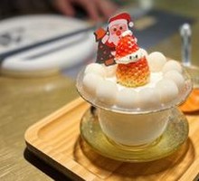 Glutinous Rice Balls in Sweet Fermented Rice Soup