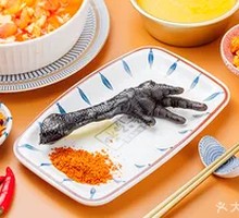 Oil-Boiled Chicken Feet