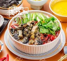 Spicy Black Chicken Noodles