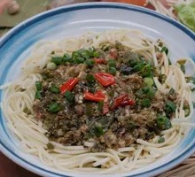 Burned Pepper and Sauce Noodles