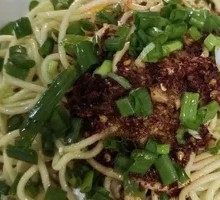 素凉面