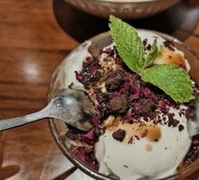 Rose Yogurt
