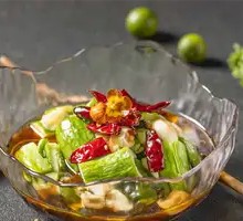 Crispy Cucumber Salad