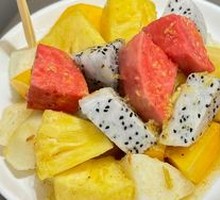 Plum Sauce Fruit Platter