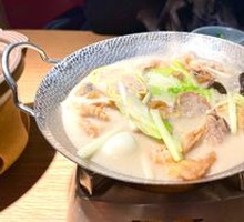 Old-Style Three Delicacies Pot