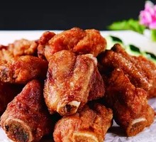 Golden Garlic Pork Ribs