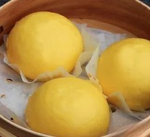 Juicy Custard Bun