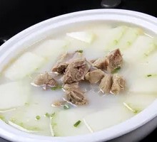 Bones Stewed with Winter Melon