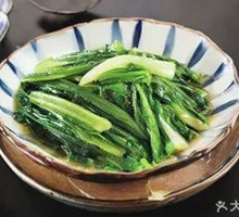 Stir-Fried Oil Lettuce
