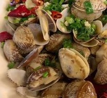 Scallion Oil Clams