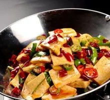Spicy Pot-Braised Tofu with Leaves