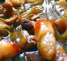 Braised Pork with Glass Noodles
