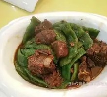 Stewed Spare Ribs with Green Beans and Potatoes