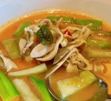 Green Cucumber Stir-fry