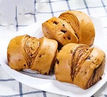 Red Date Steamed Bun