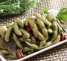 Boiled Soybeans in Spicy Sauce