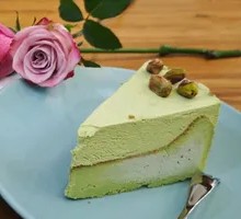 Pistachio Basque Cake
