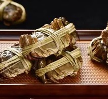 Steamed 2.5-ounce Female Crabs [4 Pieces]