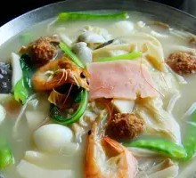 Fresh Fragrant Hot Pot