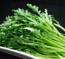 Garlic-Flavored Vegetable Dish