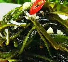 Thin seaweed strips