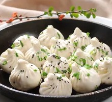 Fresh Pork Pan-Fried Buns