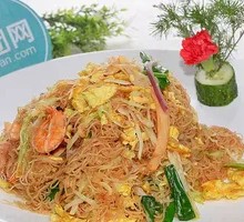 Egg Crab Stick Bacon Stir-Fried Noodles