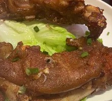 Roasted Pig Trotters