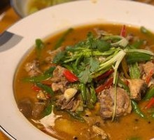 Fresh Chili Pig Intestine Chicken