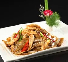 Spicy Stir-Fried Clams
