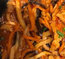Fish-Flavored Shredded Pork