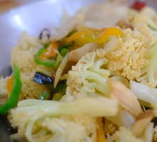 Spicy Cauliflower in Hot Pot