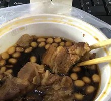 Pork Trotter with Soybeans