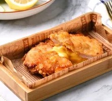 Cheese-filled Chicken Cutlet