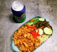 Black Pepper Grilled Meat Rice Bowl