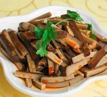 Spiced Egg Sheet Salad