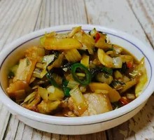 Stir-fried Pickled Cabbage