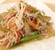 Shredded Pork with Enoki Mushrooms