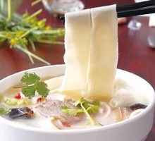 White Skin Noodles in Broth