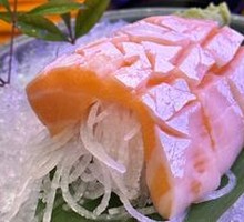 Thick-Cut Salmon