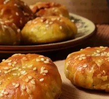 Classic Crispy Pastry