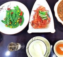 Boiled River Shrimp in Salt Water
