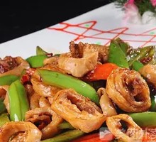 Stir-Fried Intestines with Green Peppers
