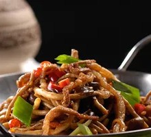 Spicy Tea Tree Mushroom Hot Pot