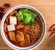 麻辣鸡块米线